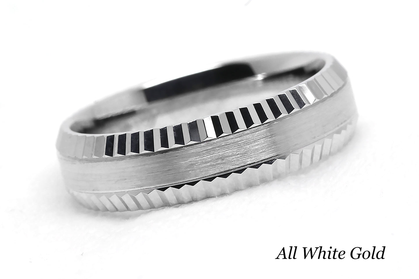 5mm Solid 10K 14K 18K Gold Men's Ring Faceted Edge | T-0009