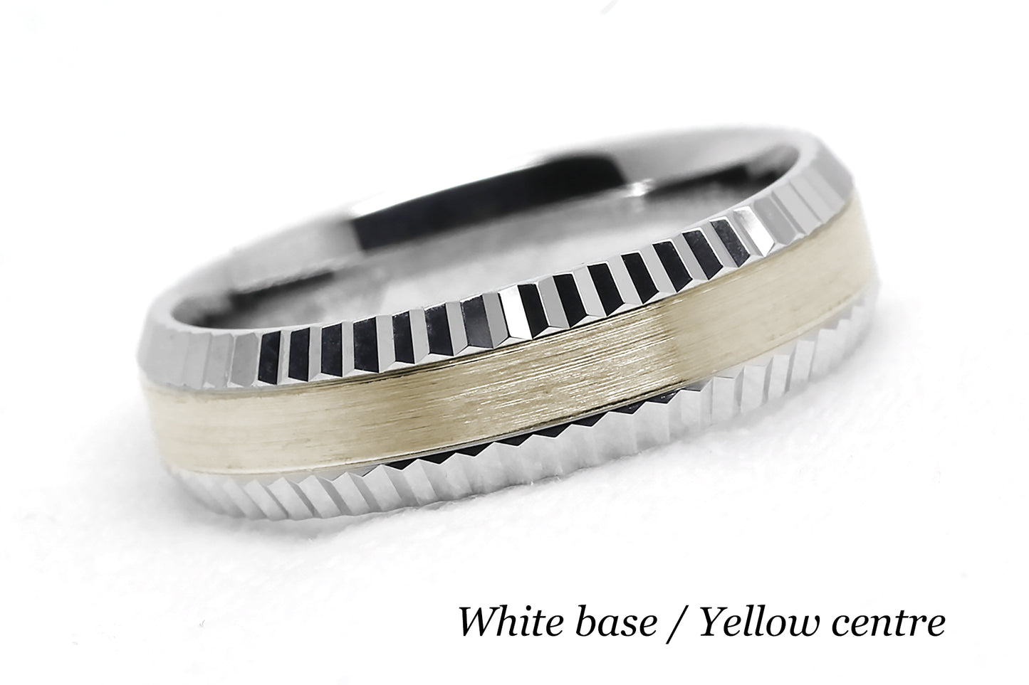 5mm Solid 10K 14K 18K Gold Men's Ring Faceted Edge | T-0009