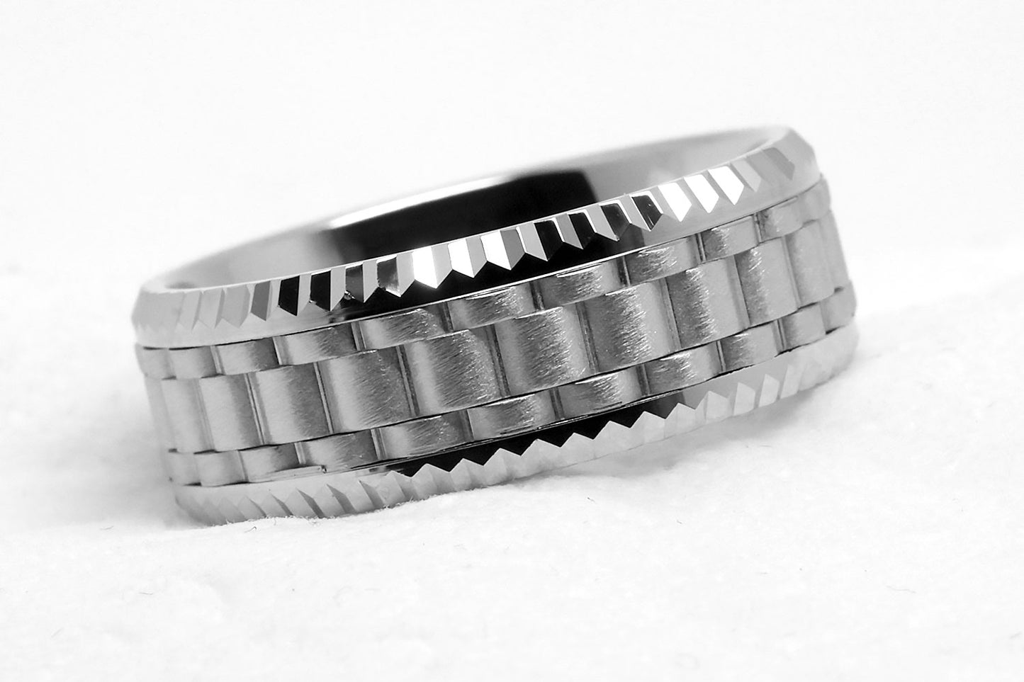 9mm 925 Silver Massive Faceted Edge Wedding Band for Men | AT-0017