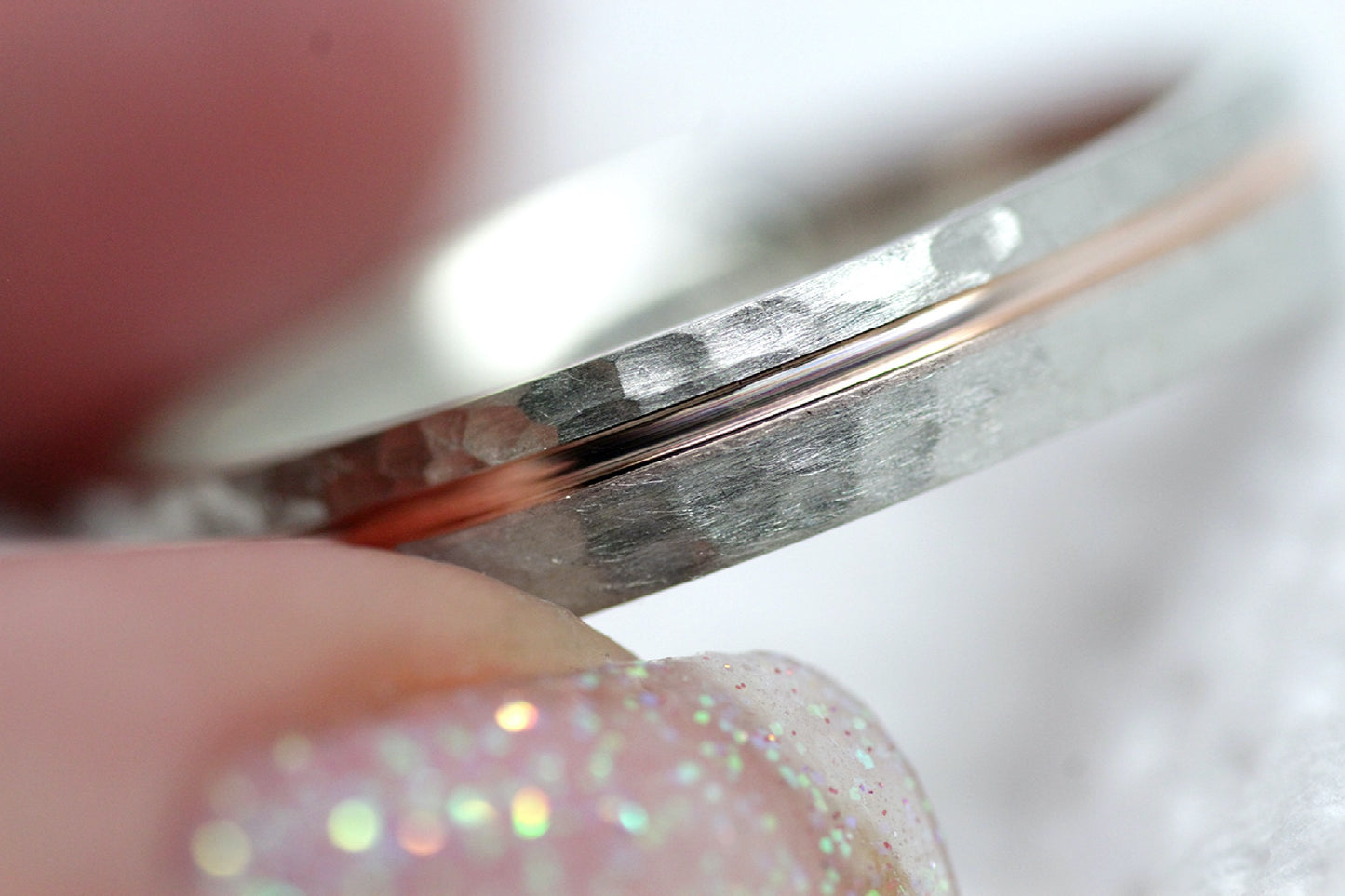 4mm Silver & Gold Hammered Wedding Ring for Men and Women | AT-0025