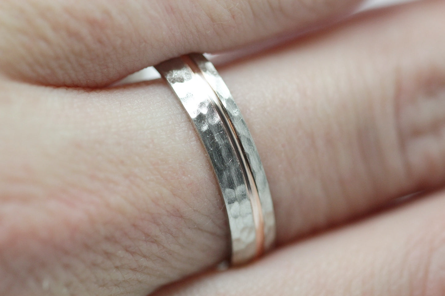 4mm Silver & Gold Hammered Wedding Ring for Men and Women | AT-0025