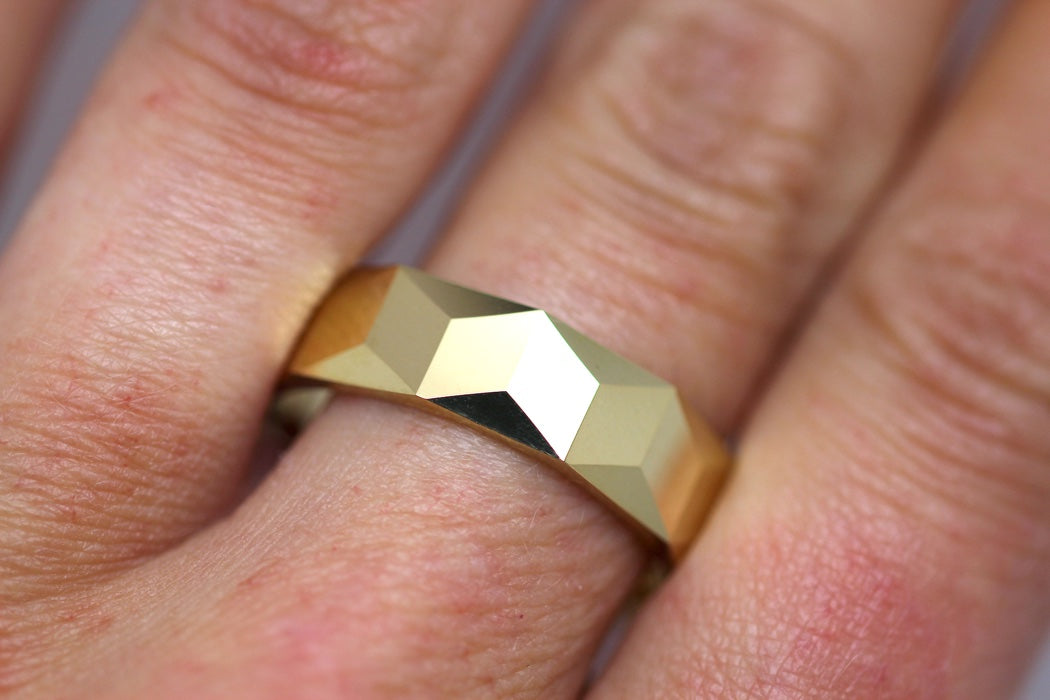 6mm Gold Wedding Band for Men and Women Optical Illusion Geometric | 1234