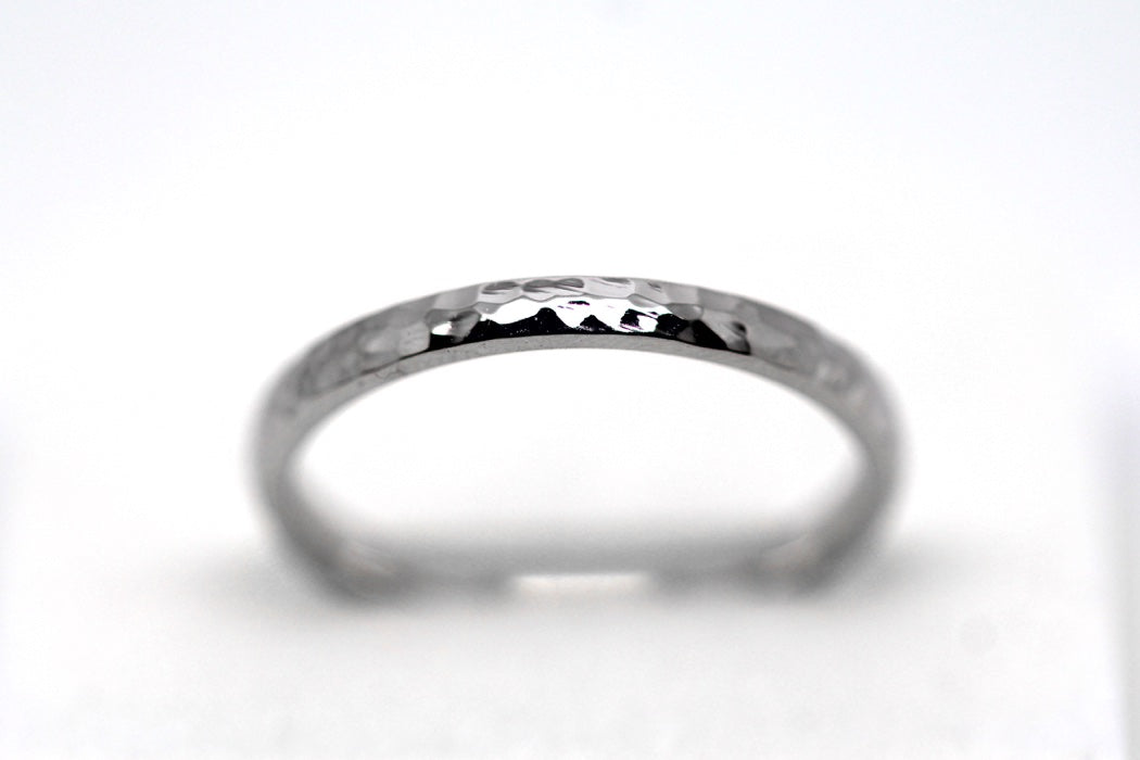 2mm Hammered Solid Gold Women's Wedding Ring 10K 14K 18K | 10K 14K 18K Solid Gold Wedding Band with polished Hammered finish, which gives this ring a classic and elegant look with extra spark.