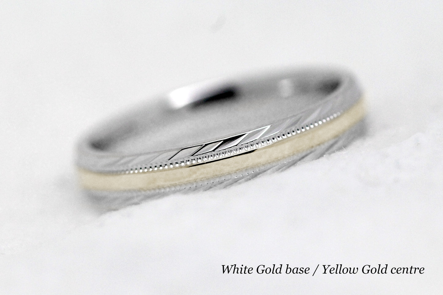 3mm Gold Wedding Band for Men and Women with Filigree Edge | T-6673P
