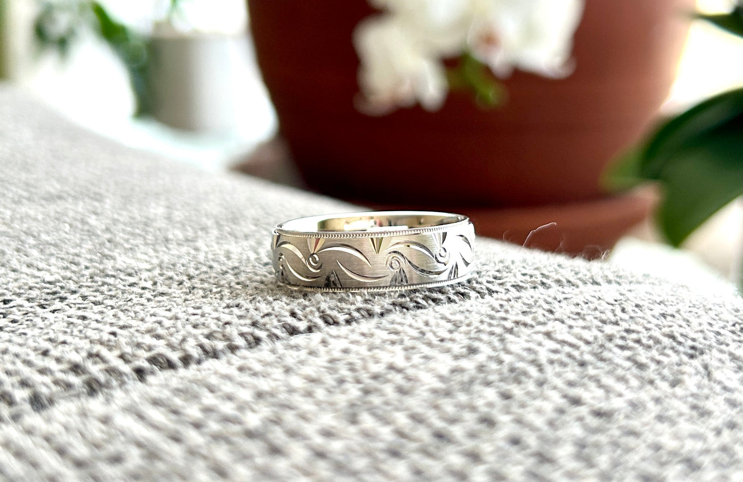 7mm Solid Gold Wedding Band for Men and Women Infinity Filigree | AT-0003
