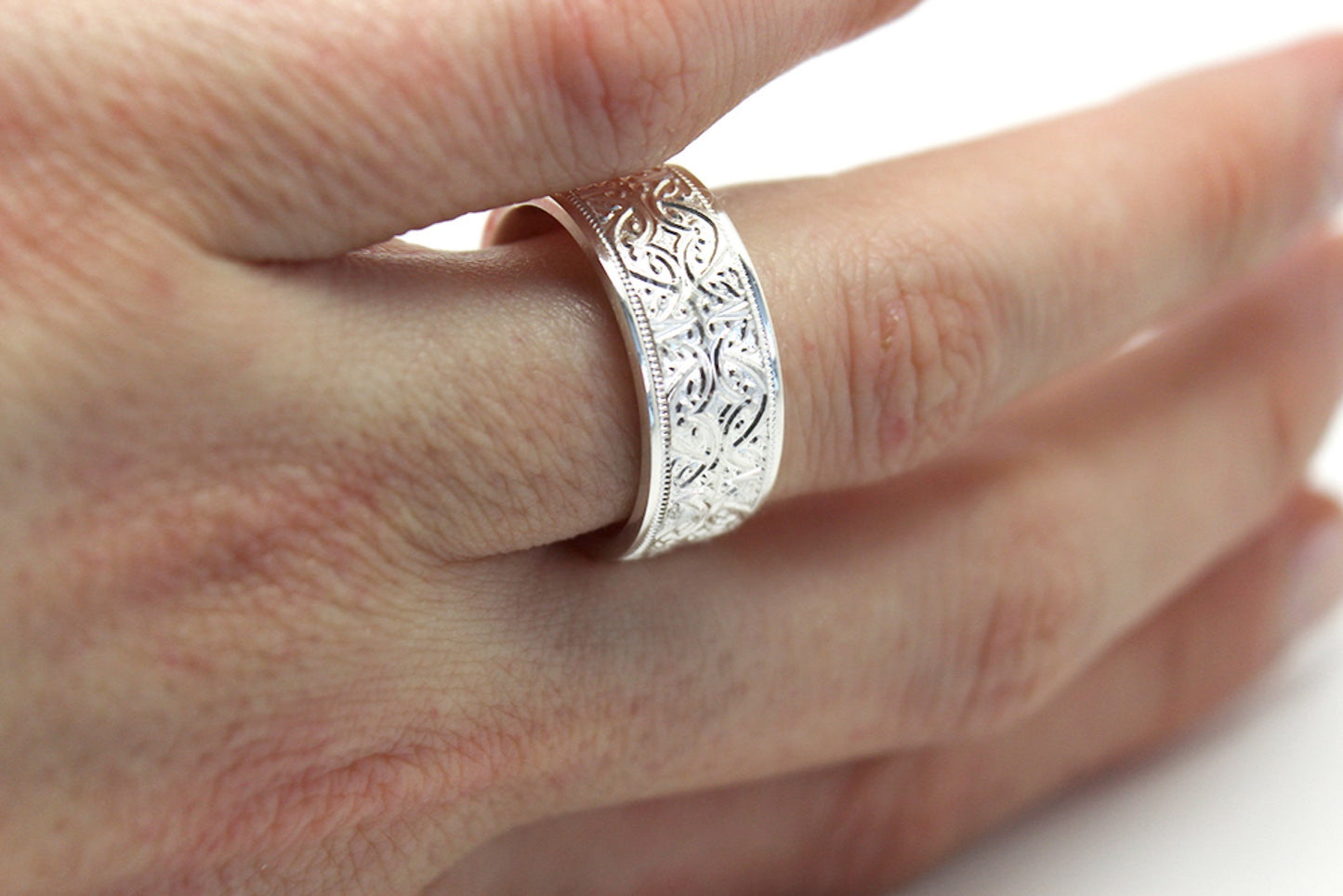 8mm 925 Silver Floral Wedding Band for Men and Women Ornament | AT-8364