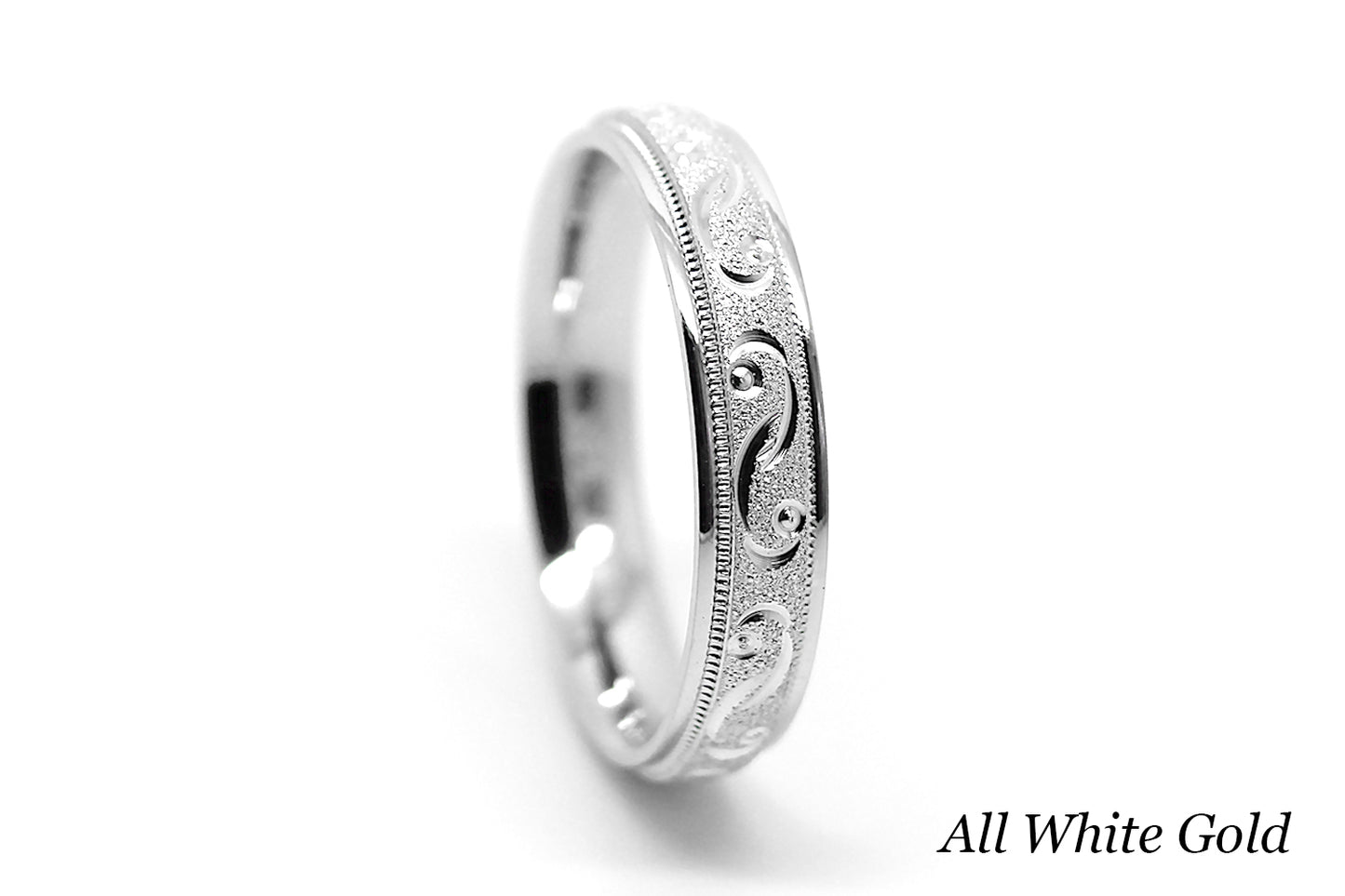4mm solid gold wedding band for women with sparkly centre and incut moons design, one tone gold ring in white gold, available in 10k gold, 14k gold 18k gold, made by alexistreasury, alexis treasury, Alexi's Treasury, in Montreal Canada