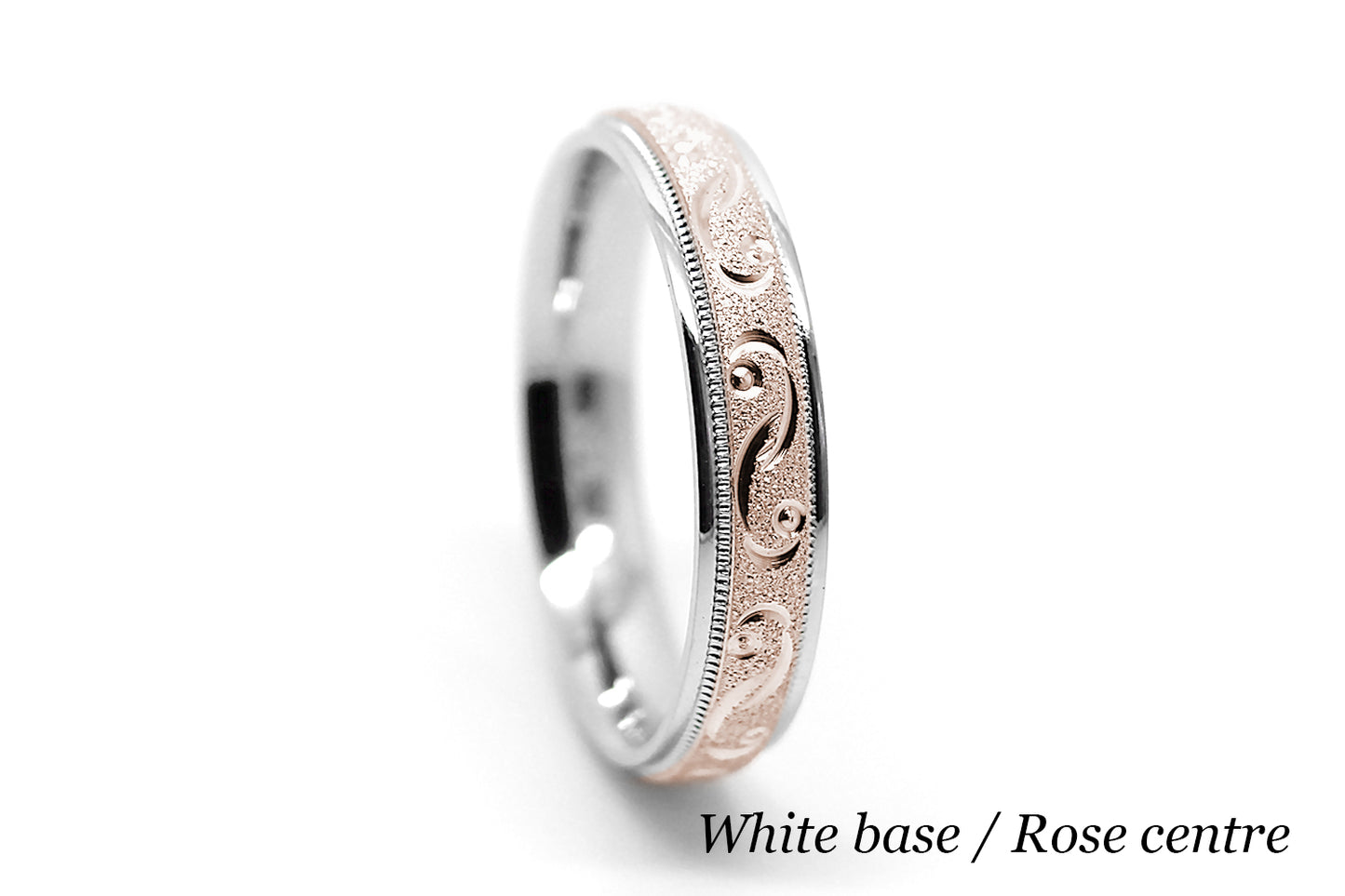 4mm solid gold wedding band for women with sparkly centre and incut moons design, two tone gold ring in white gold base and rose gold centre, available in 10k gold, 14k gold 18k gold, made by alexistreasury, alexis treasury, Alexi's Treasury, in Montreal Canada