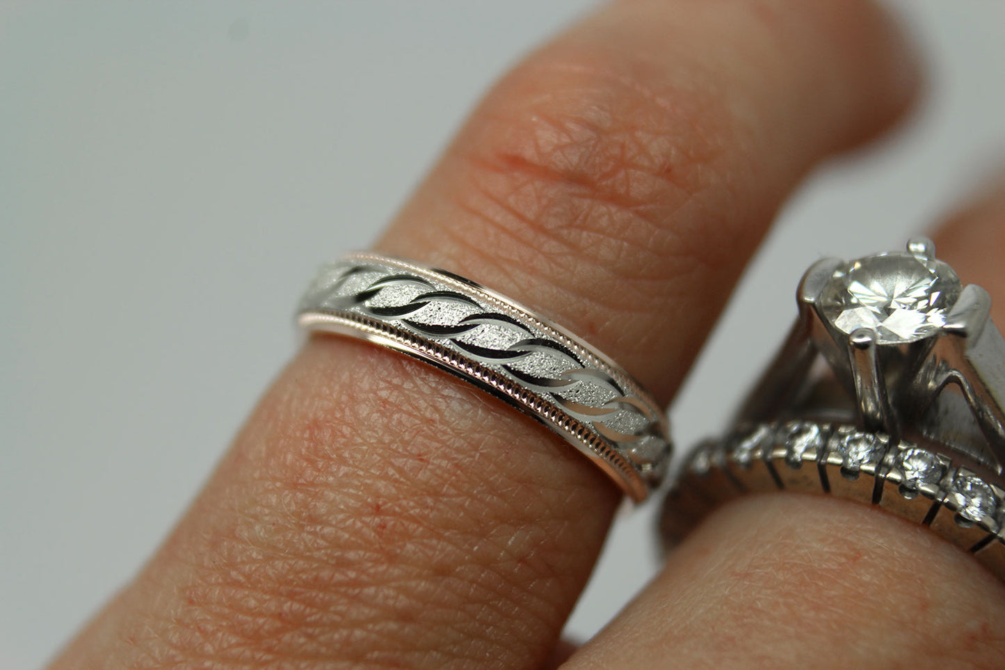 4mm Gold Wedding Band with Milgrain and Infinity Design for Women and Men | AT-0012