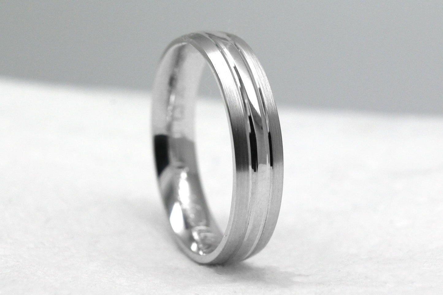 4mm 925 Silver Brushed and Polished Wedding Band for Men and Women | T-0012