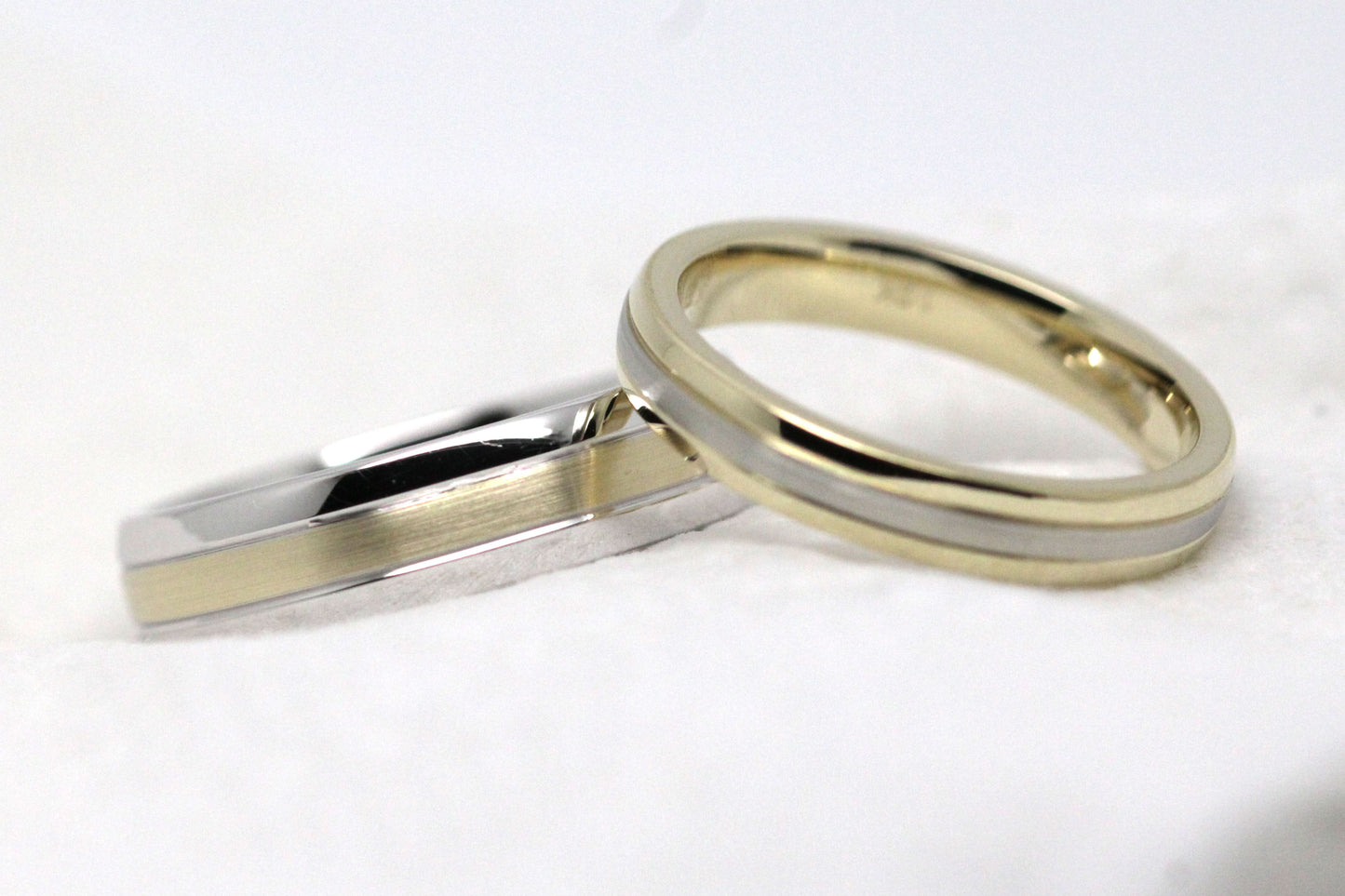 5mm Gold Polished and Brushed Simple Wedding Band for Men and Women | AT-0017