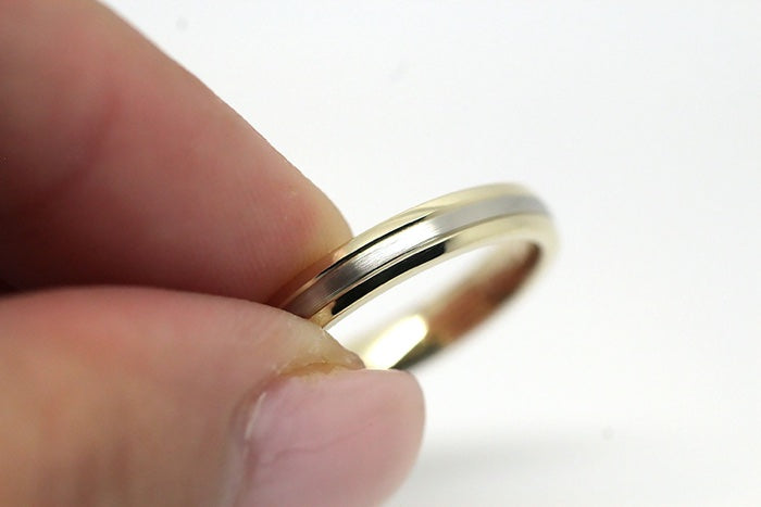 3mm Simple Gold Wedding Band for Men and Women | AT-0017