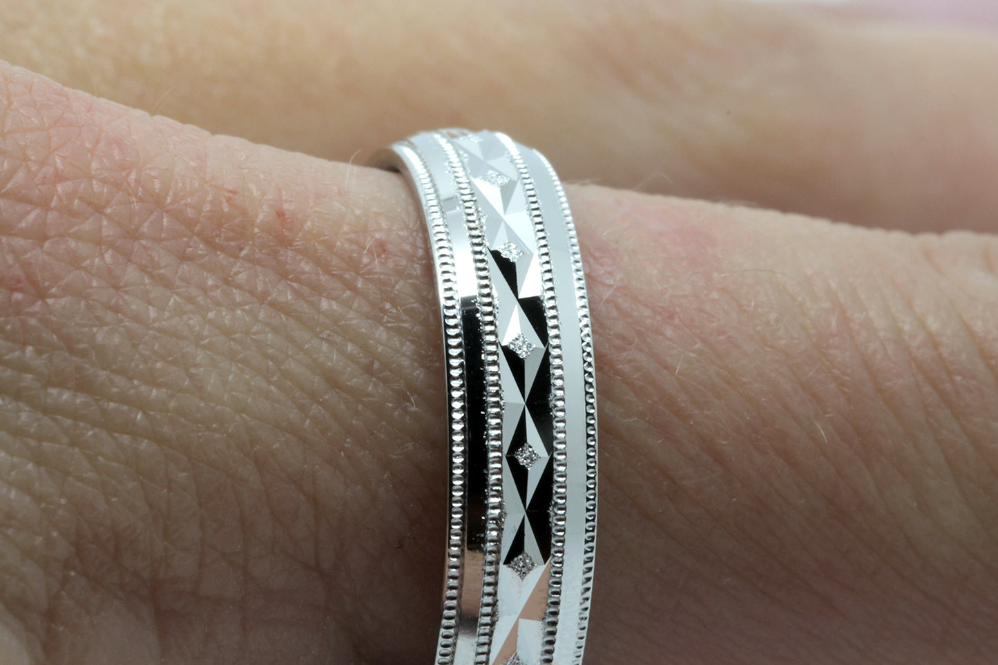 5mm 925 Silver Filigree Rhombuses Design with milgrain Wedding Band for Men and Women | AT-0024