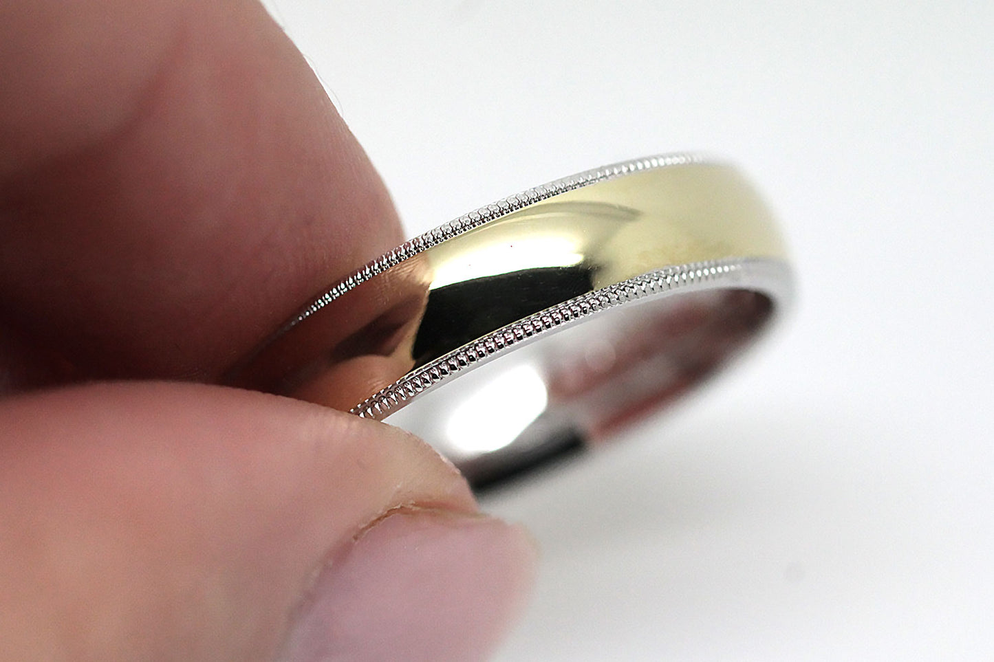 5mm Gold Plain Polished with Milgrain Wedding Band for Men and Women | AT-0026