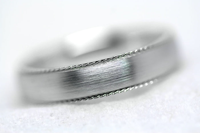 5mm 925 Silver Dome Brushed with Twisted Edge Wedding Band for Men and Women | AT-5019