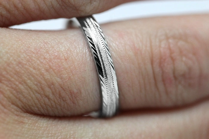 3mm Wedding Band with Filigree Edge for Women and Men in 925 Sterling Silver | T-6673