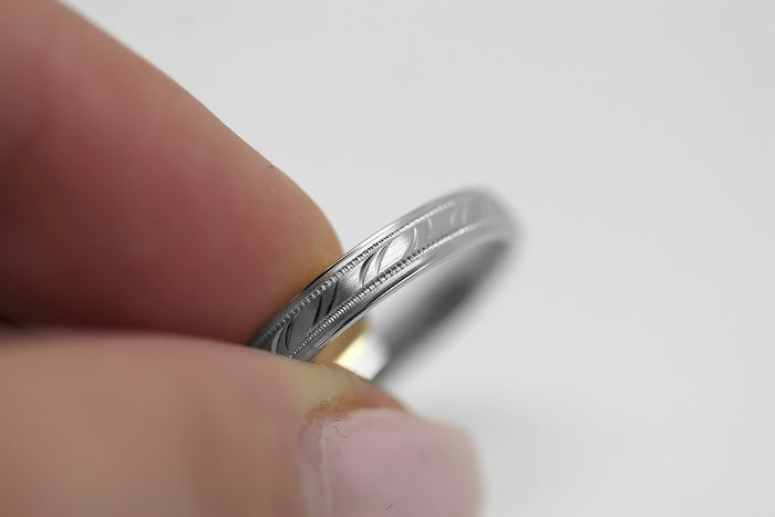 3mm Wedding Band with Filigree Moon Design for Women and Men in 925 Sterling Silver | AT-6693