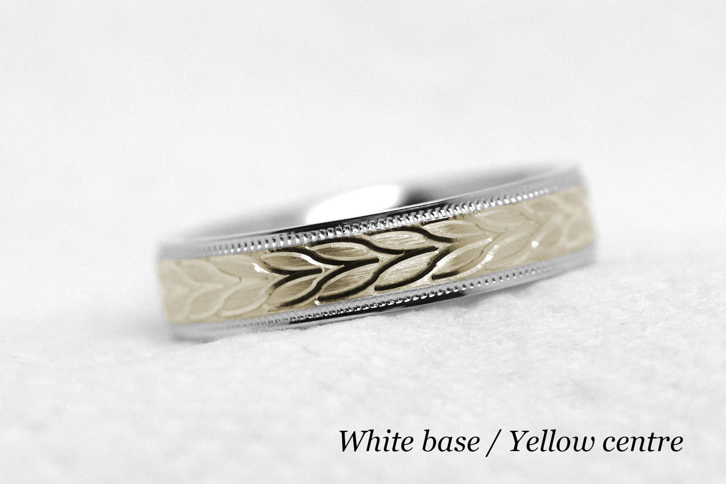 4mm Gold Wedding Band with Leafy Design for Men and Women | AT-6785