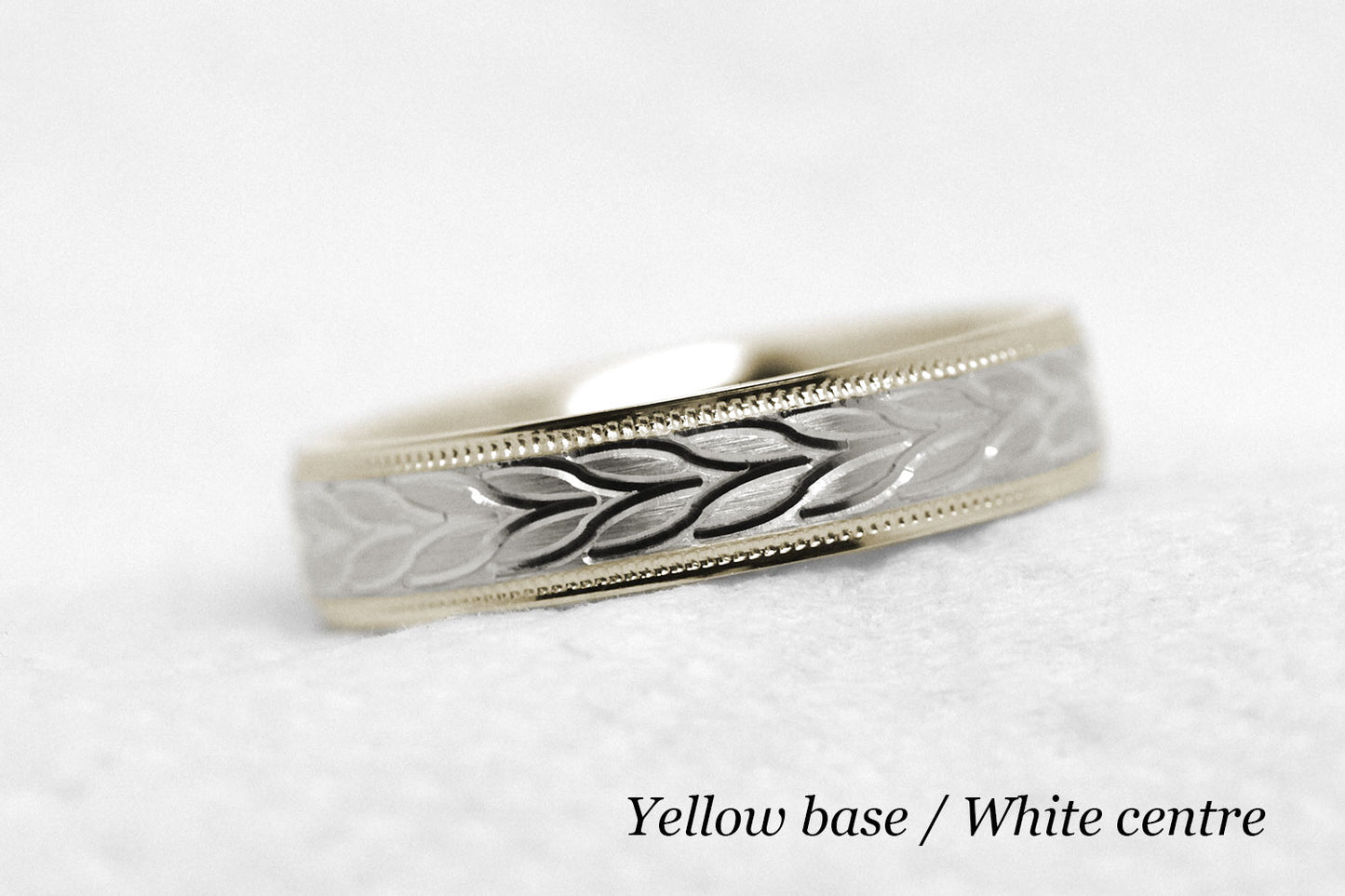 4mm Gold Wedding Band with Leafy Design for Men and Women | AT-6785