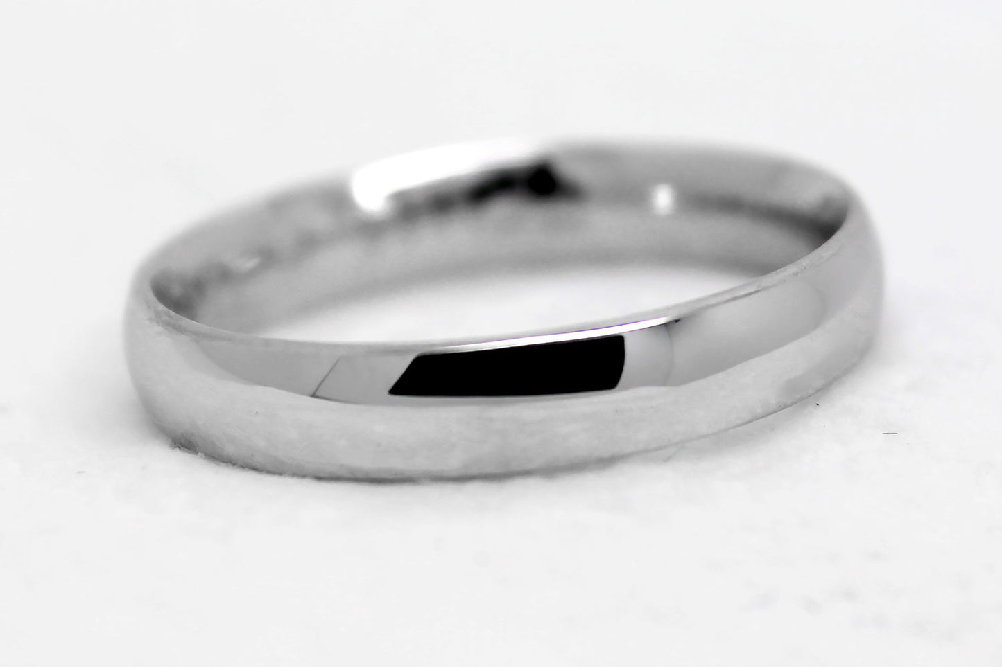 4mm 925 Sterling Silver Plain Polished Wedding Band for Women and Men | AT-0022