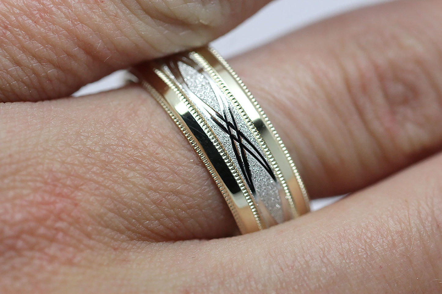 anniversary ring for men