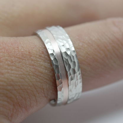 7mm Solid Gold Hammered Wedding Band for Men and Women Channel | AT-0007