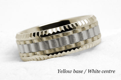 Luxury Heavy faceted solid gold wedding ring for men. Faceted carlex ring. Yellow gold base and White gold centre. 
