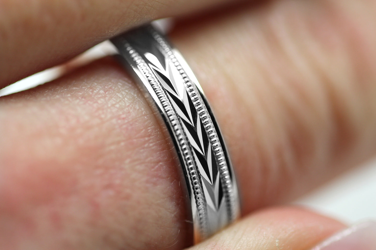 4mm Gold Solid Gold Wedding Band with Wheat design Wedding Band for Women and Men | T-0023