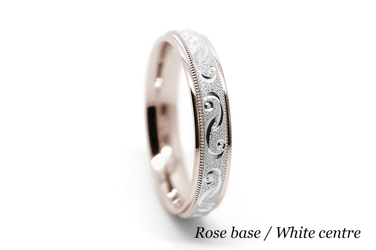 4mm solid gold wedding band for women with sparkly centre and incut moons design, two tone gold ring in rose gold base and white gold centre, available in 10k gold, 14k gold 18k gold, made by alexistreasury, alexis treasury, Alexi's Treasury, in Montreal Canada