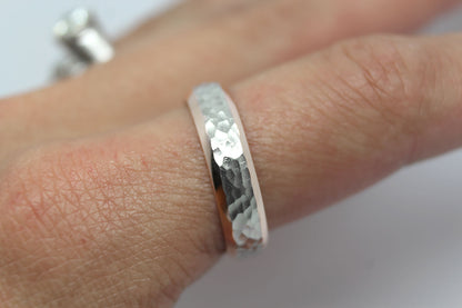 5mm Gold Hammered and Beveled Edge Wedding Band for Men and Women | AT-0025