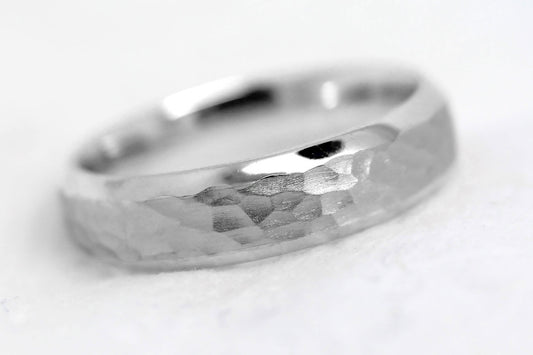 5mm 925 Silver Hammered and Bevelled Edge Wedding Band for Men and Women | AT-0025