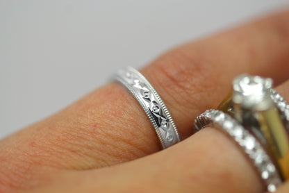 3mm Wedding Band with Filigree Design for Women and Men in 925 Sterling Silver | T-0031