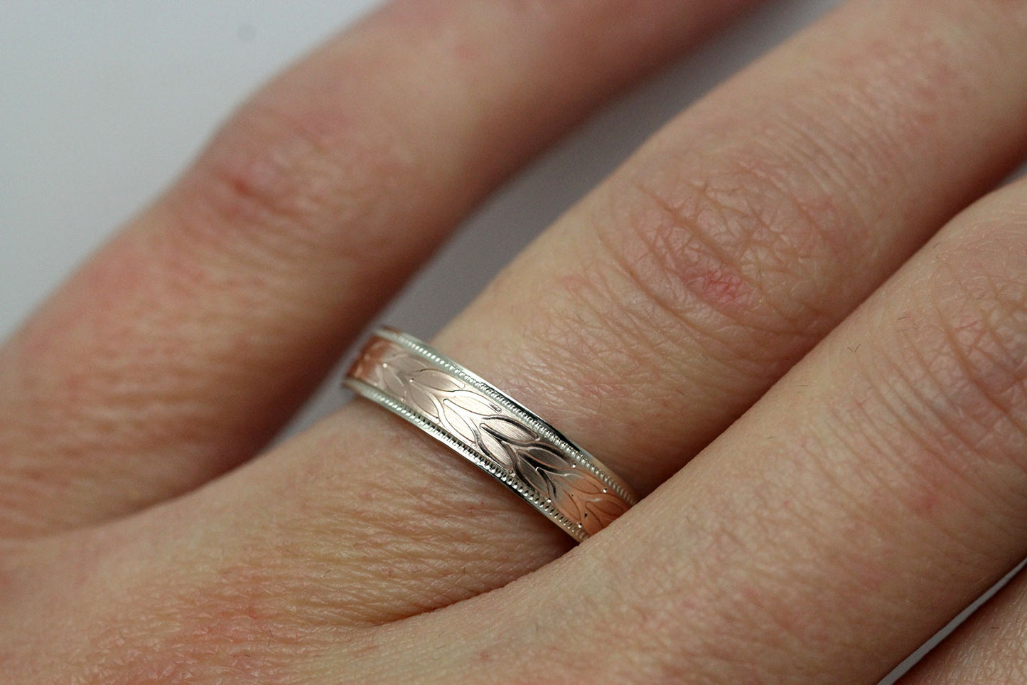 4mm Gold Wedding Band with Leafy Design for Men and Women | AT-6785