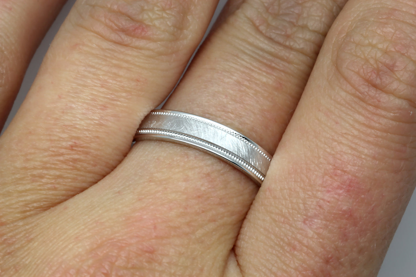 4mm 925 Silver Ice Finish Wedding Band for Men and Women with Milgrain | AT-6786